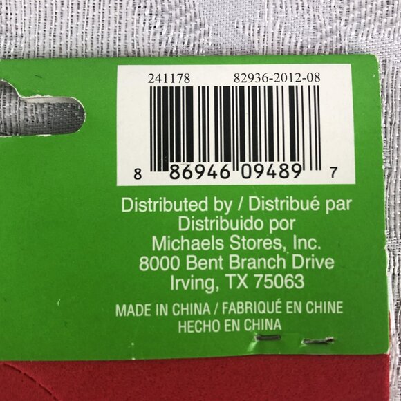 Bucilla Let It Snow Cross Stitch Ornament Kit & Creatology Santa Foam Craft NWT - Picture 13 of 13